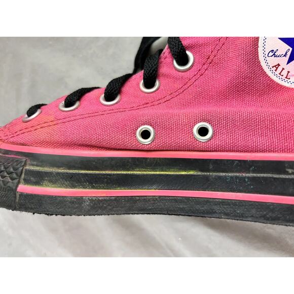 Converse All Star Chuck Taylor High Tops Pink Black Womens 6 Mens 4 Vintage 2004 - Picture 13 of 16